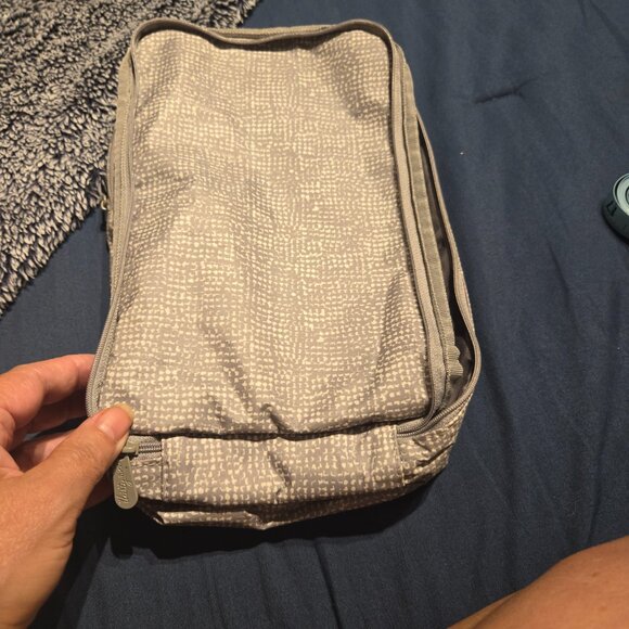 Thirty One - Picture 3 of 6